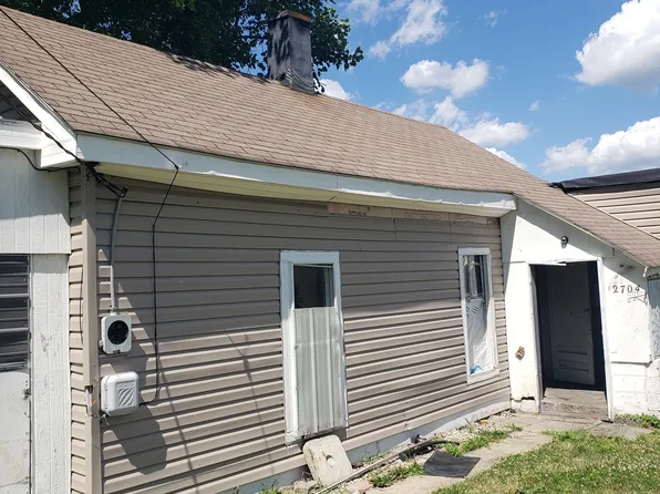 2704 S Liberty St, Muncie, IN 47302