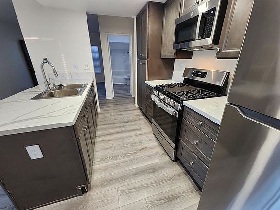 4th image of 2863 Broadway Unit 3AW