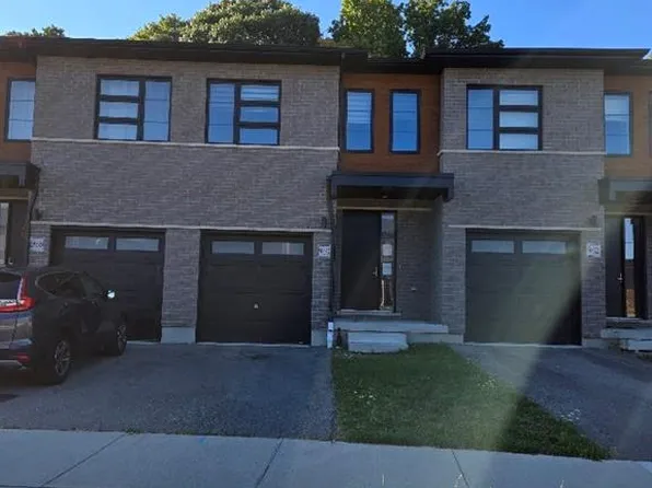 940 Robert Ferrie Dr, Kitchener, ON N2R 0P2
