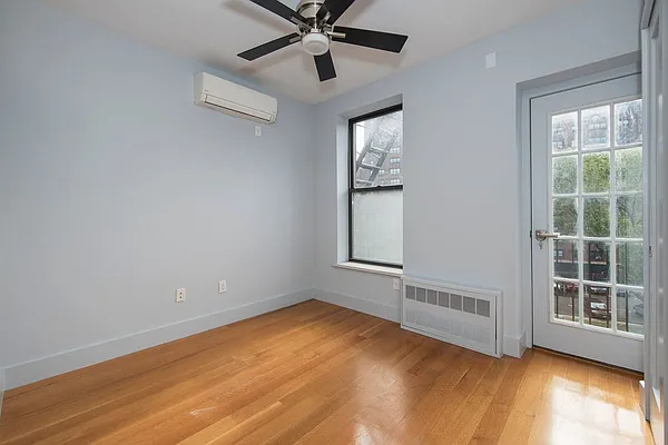 Rented by Bold New York | media 19