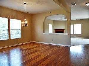 Dining to family room