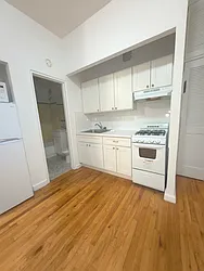 1640 York Avenue #3D image 1 of 7
