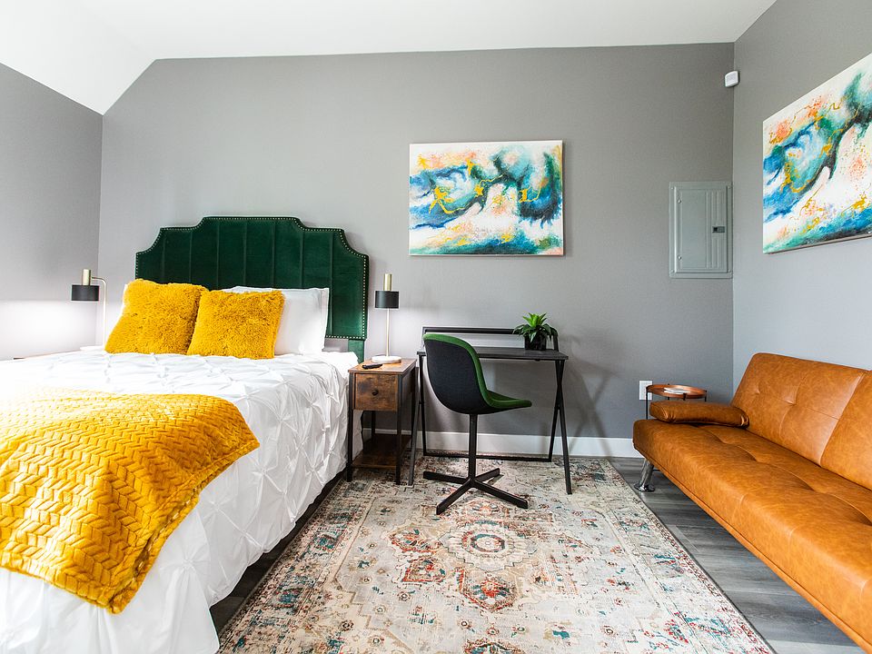 1st image of 1811 Adams Ave #7