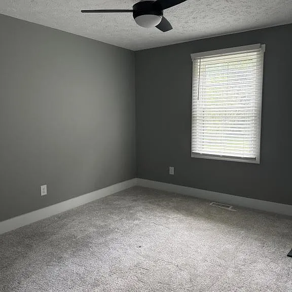 132 Villard St — Photo 11