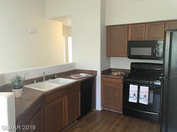 4th image of 9303 Gilcrease Ave Unit 2218