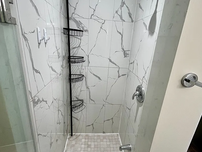 36 Spry Ave #LOWER — Photo 7