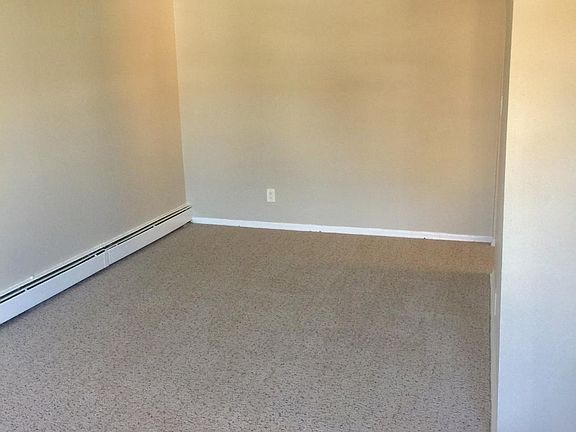 2nd image of 245 Beach 122nd St #2