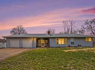 69520 Thomas Rd, White Pigeon, MI 49099