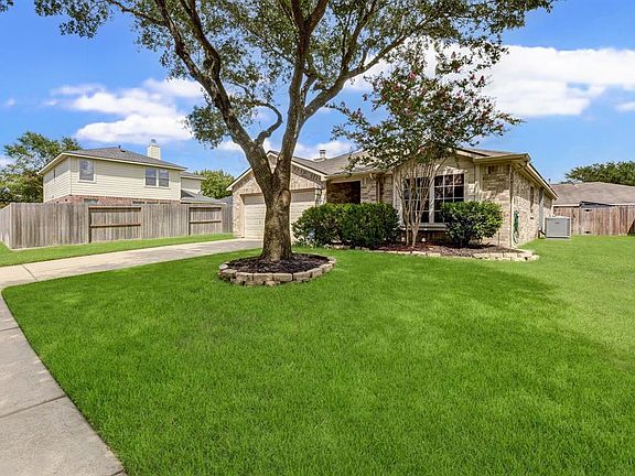 3rd image of 14610 Park Arbor Court