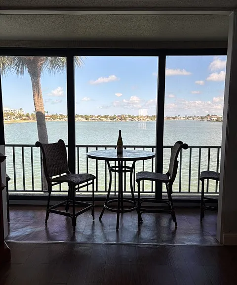 7920 Sun Island Dr S #205 — Photo 8