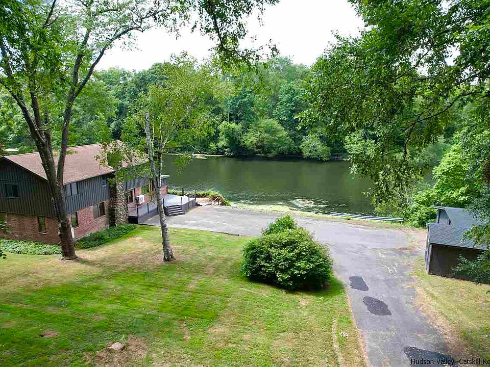 394 Glenerie Boulevard, Saugerties, NY 12477 Zillow