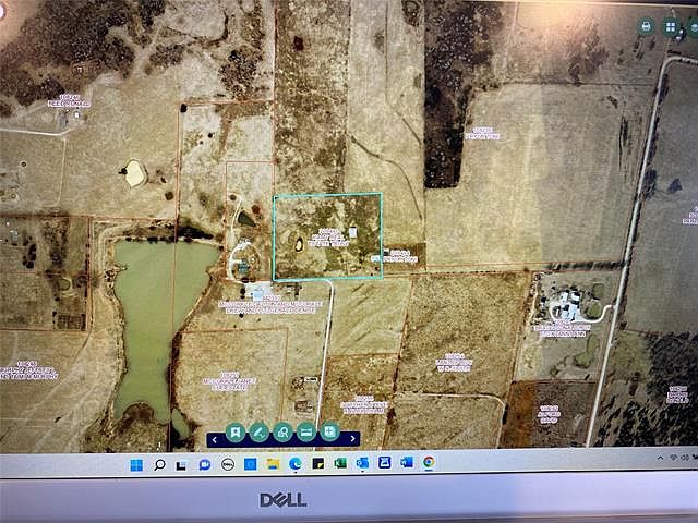 2nd image of 593 Williams Rd
