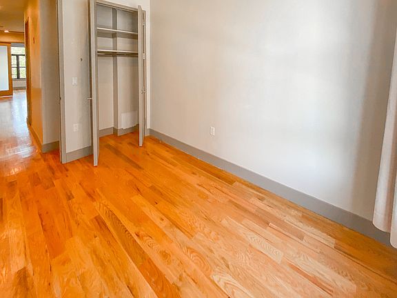 3rd image of 757 Park Ave #3L
