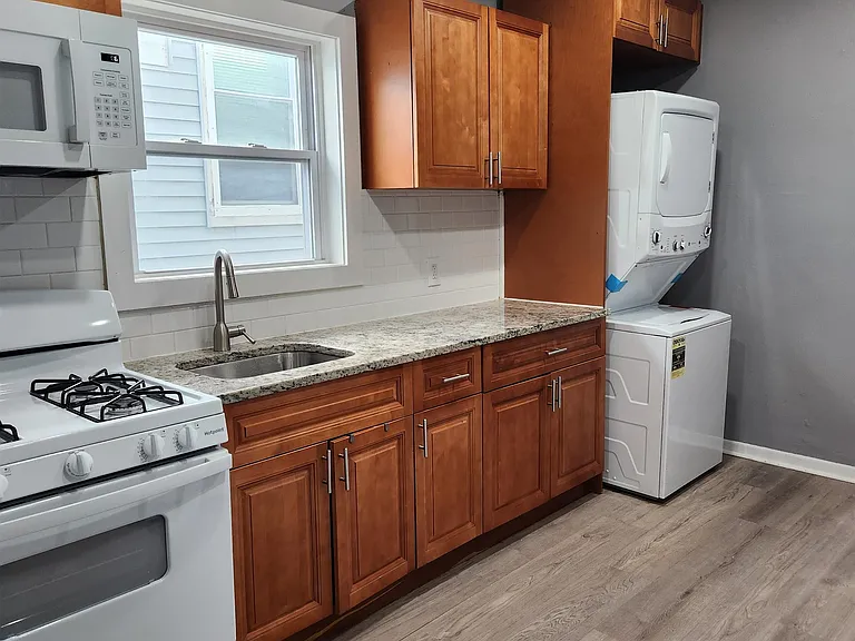 334 Stegman Pkwy W #JC — Photo 11