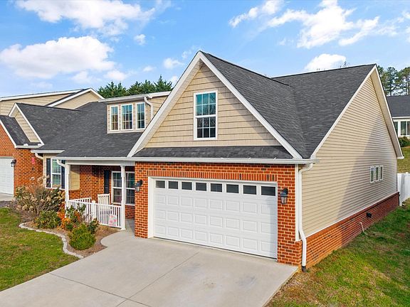 2nd image of 1326 Hazelgreen Way