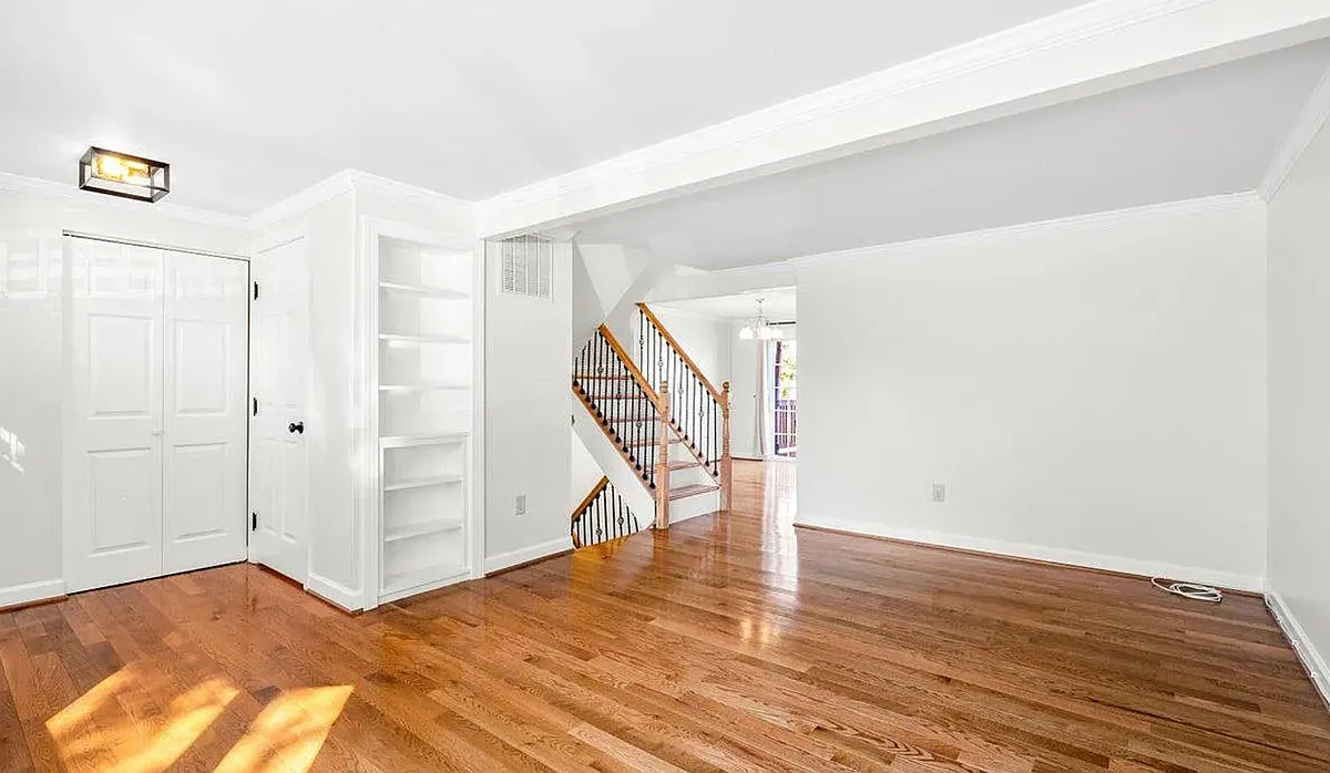 Building Photo - 5725 Charstone Ct