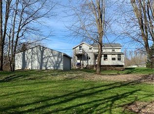 6500 Fairville Station Rd, Newark, NY 14513