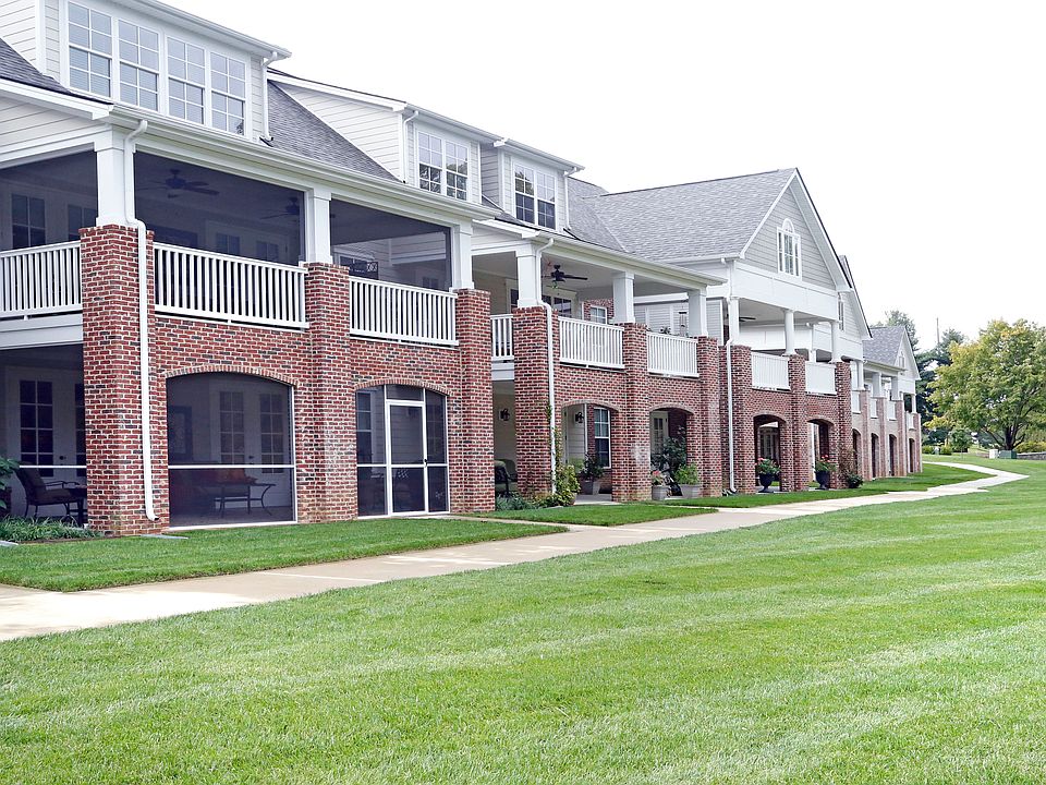 1st image of 2113 Patchen Lake Ln