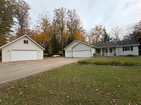 W12531 Mill Creek Ct, Gresham, WI 54128