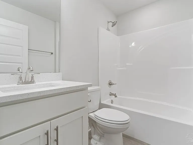 8418 Cherry Ave — Photo 6