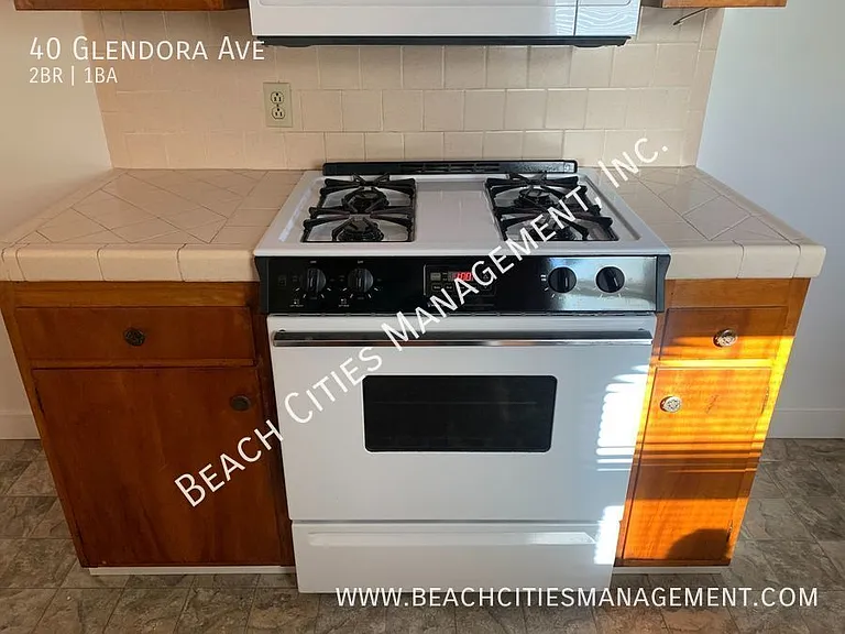 40 Glendora Ave — Photo 12