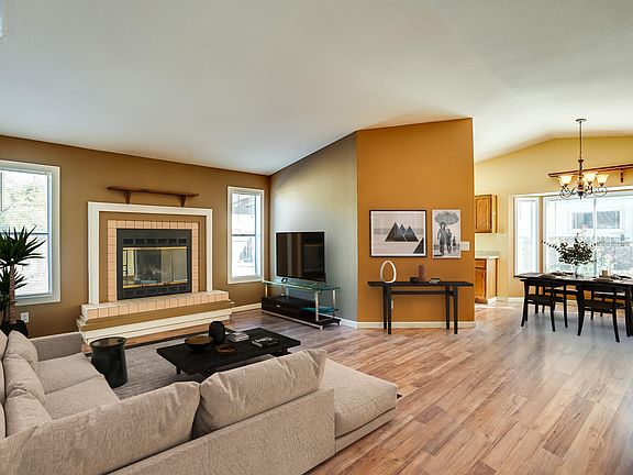 5th image of 2600 W Whisbrook Ln
