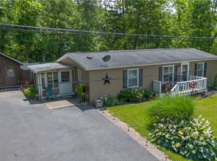 4553 Grove St, Canandaigua, NY 14424