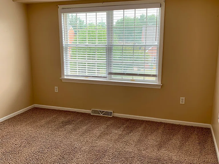 447 Society Hill Cir — Photo 18