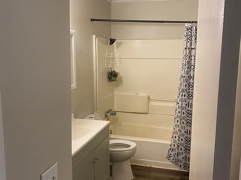 5210 Lewis Rd — Photo 3