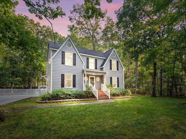 218 Dunhill Dr, Durham, NC 27713