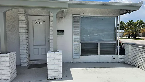 2734 NE 32nd St #1 Photo 1 2734 NE 32nd St #1 Photo 1