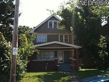 1st image of 571 E 140th St