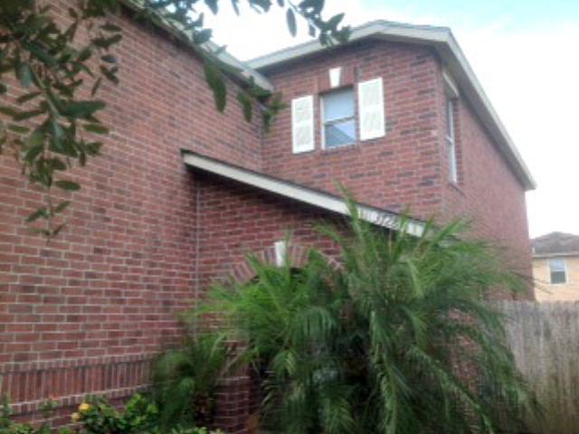 1st image of 3728 Los Lagos Dr