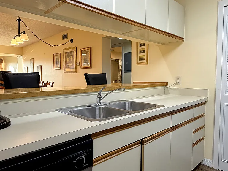42 Plantation Dr #103 — Photo 6
