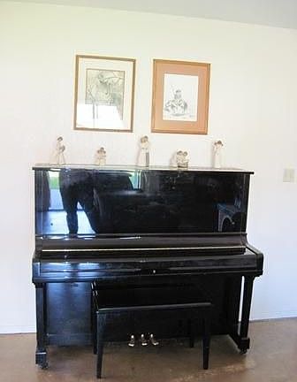 4th image of 36843 Avenue 17 1/2