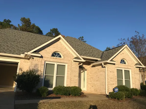 1902 Tranquil Ln, Phenix City, AL 36867