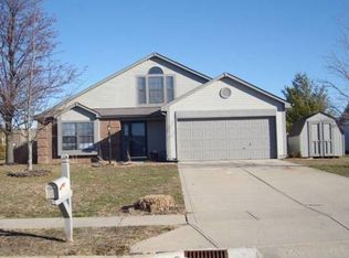 611 Sugar Maple Ln, Mooresville, IN