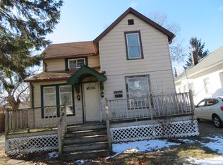 240 S Lincoln Ave, Waukegan, IL 60085