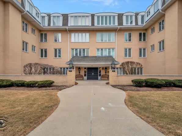 75 6th Ave APT 202, La Grange, IL 60525