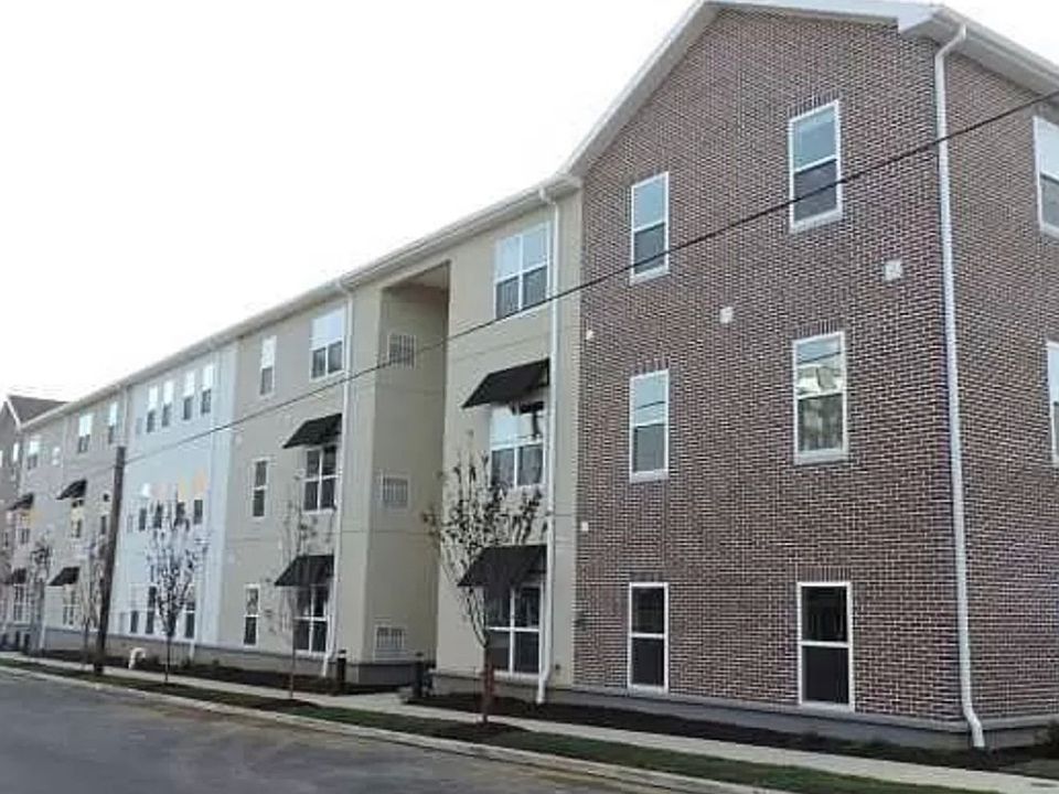 1st image of 1325 Chelsea Ave APT 106