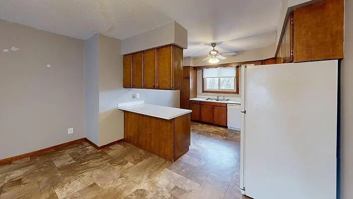 Building Photo - 912 E Owens Ave #1