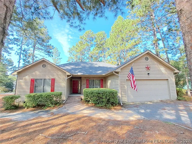420 Sugar Pine Dr — Photo 2