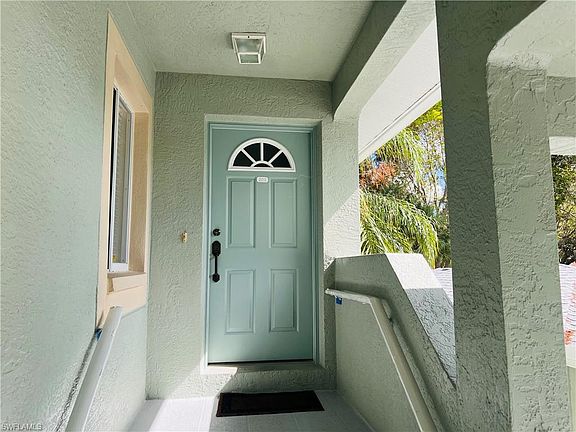 2nd image of 955 New Waterford Dr #D-202