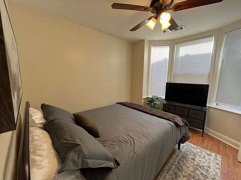 5507 Elmer St #5 — Photo 10
