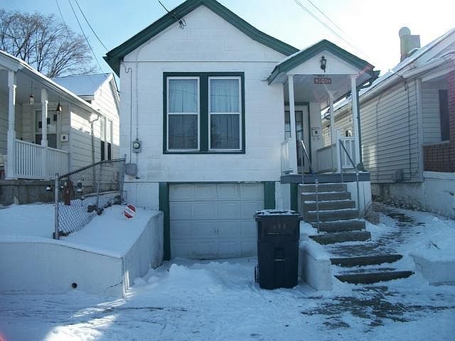 1st image of 105 E 35th St