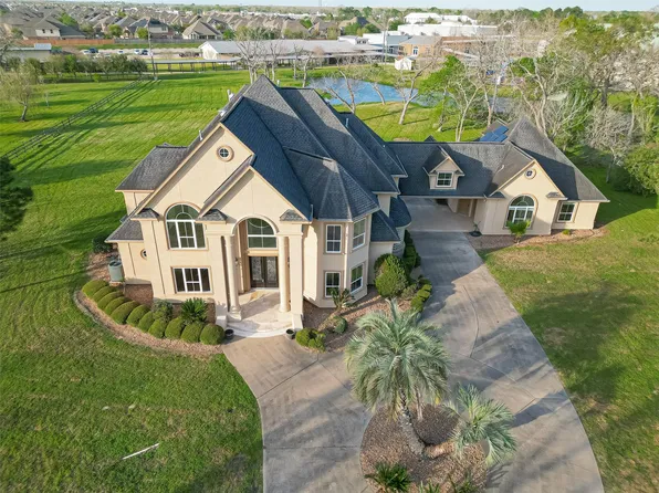 5003 Shiloh Lake Dr, Richmond, TX 77407