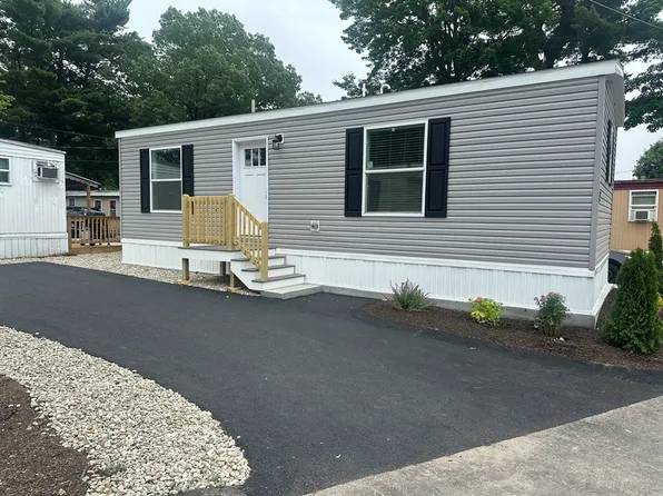 1346 Newport Ave #C-05, Attleboro, MA 02703