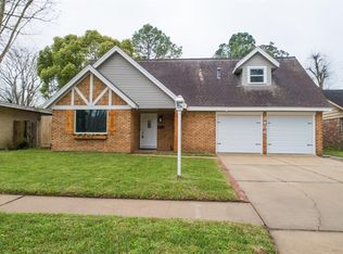 2406 Muscadine Ln, Pasadena, TX 77502