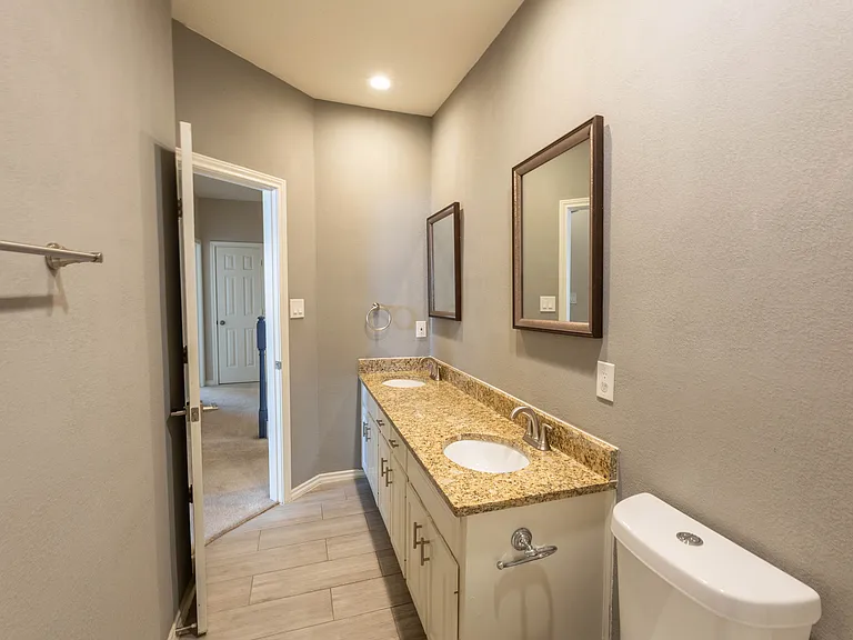 3015 Oak Dr — Photo 28