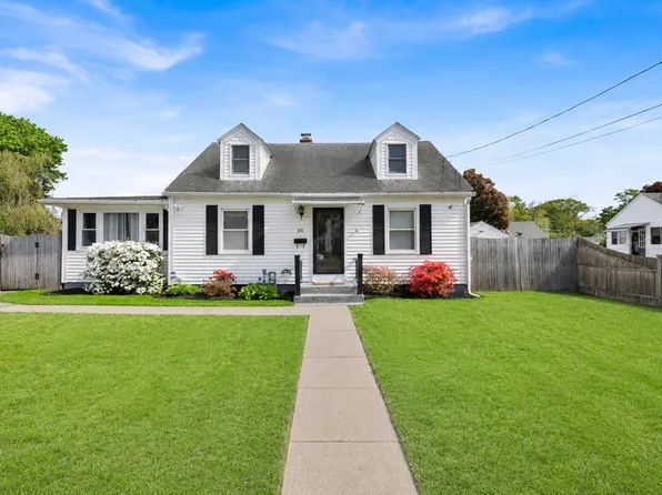 101 Frontenac St, Chicopee, MA 01020